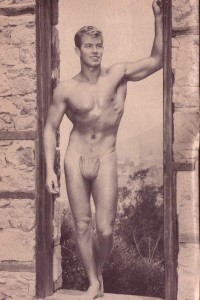 Bodybuilder physique vintage photo