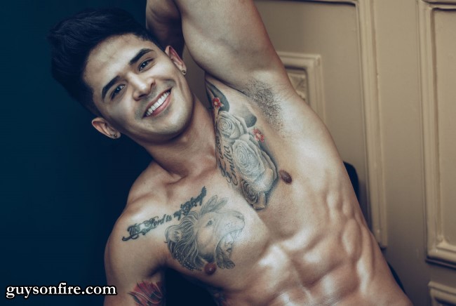 straight boy webcam